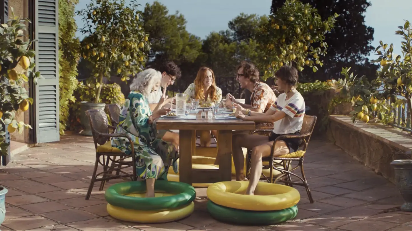Family eating al fresco