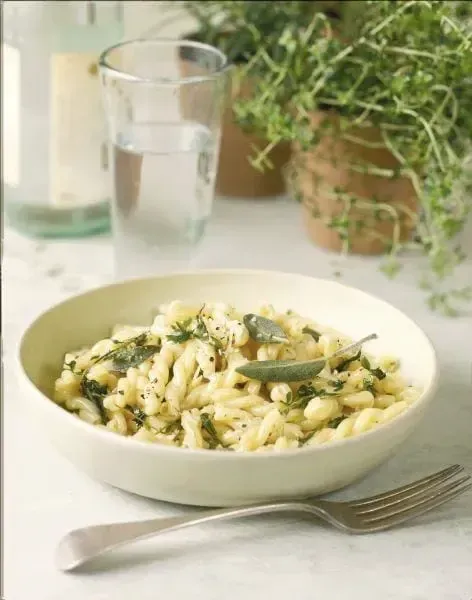 Barilla® Gemelli Pasta with Tuscan Pecorino Cheese and Aromatic Herbs Recipe | US_PROD-89b95061-4f8a-4559-8e1d-b810a28364eb