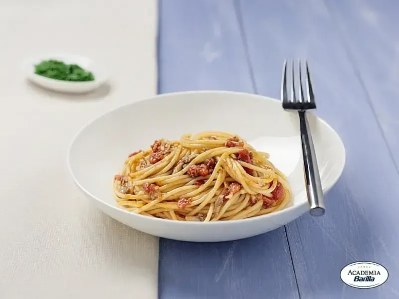 Barilla® Spaghetti with Fresh Anchovies Recipe | US_PROD-76af09b1-d0c8-4354-9ef7-7d923890a8b2