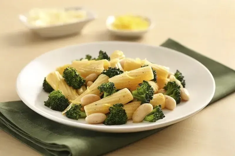 Barilla® Rigatoni Pasta with Roasted Broccoli, White Beans and Lemon Zest Recipe | US_PROD-6c230e1f-29cb-4650-8382-f96d2c8b4fee