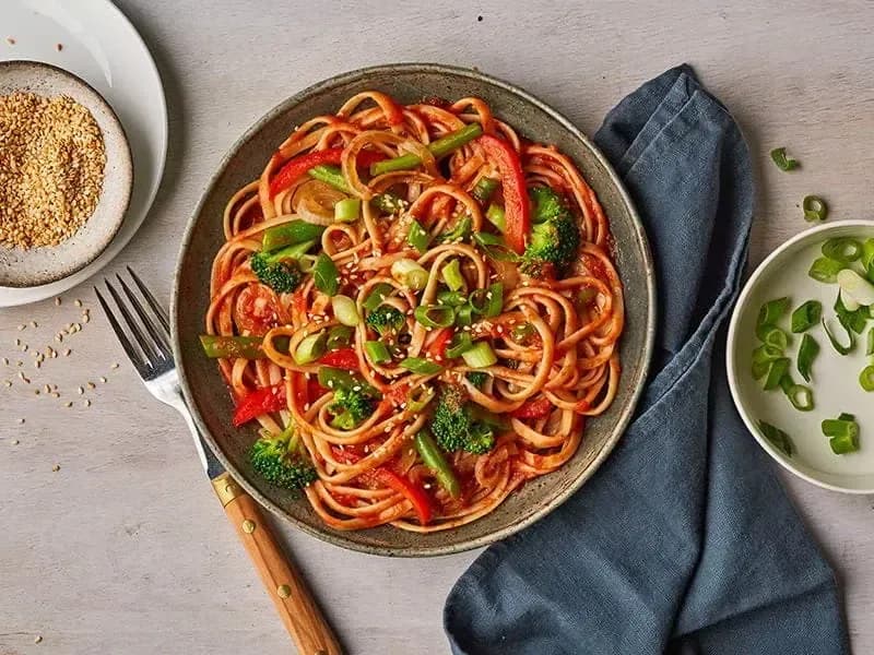 Barilla® Stir-Fried Vegetable Pasta Toss with Red Sweet Pepper and Traditional Tomato Sauce Recipe | US_PROD-584e5432-0f91-4a18-88b0-7a8af106f468
