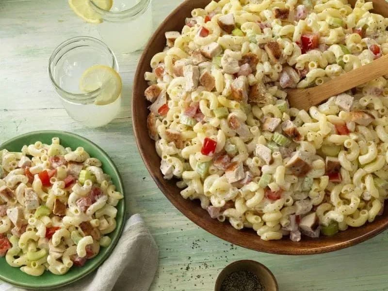 Barilla® Mom’s Homestyle Gluten Free Macaroni Salad Recipe | US_PROD-7cf44ece-9848-4886-b0d9-d433b3af4033