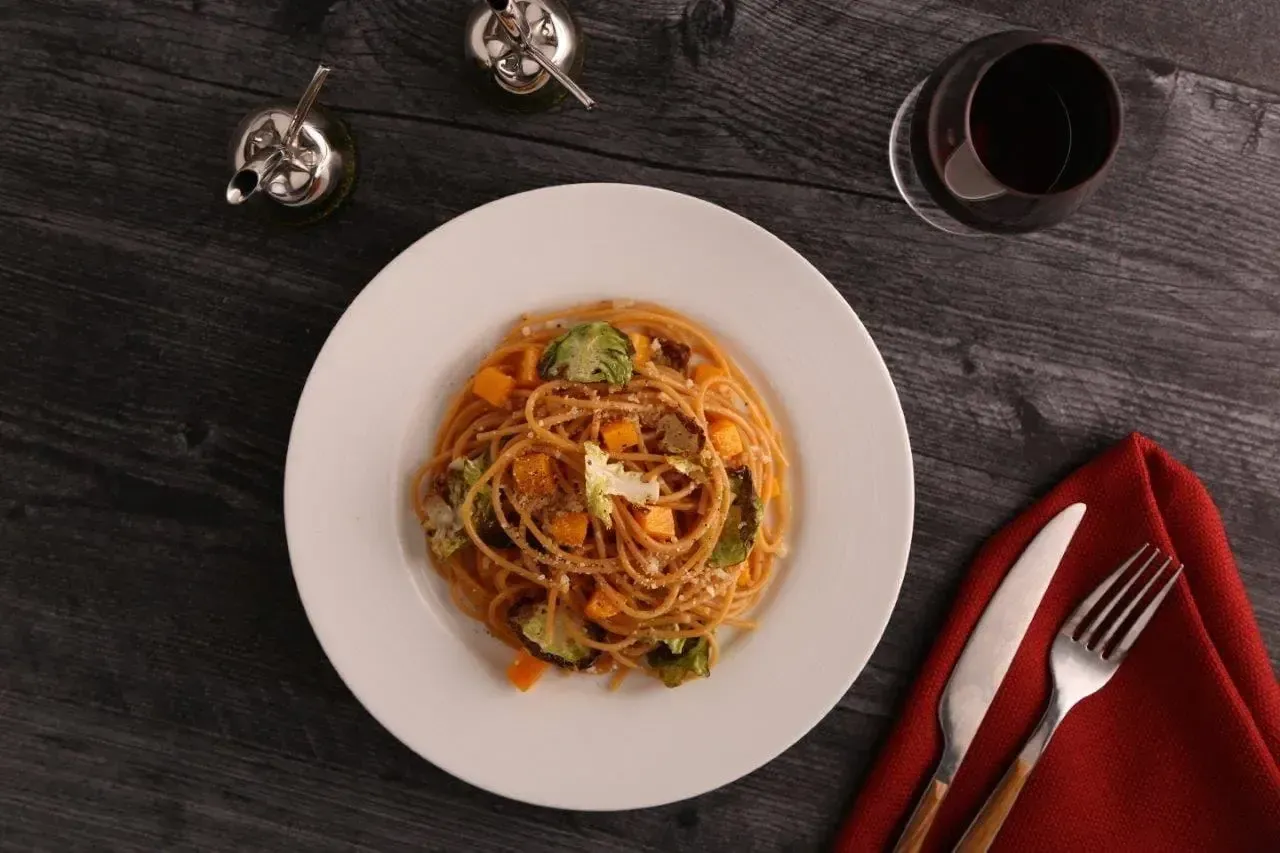 Barilla® Chickpea Spaghetti with Butternut Squash and Brussels Sprouts Recipe | US_PROD-6792de86-b14c-4559-9ec8-596cf968291c