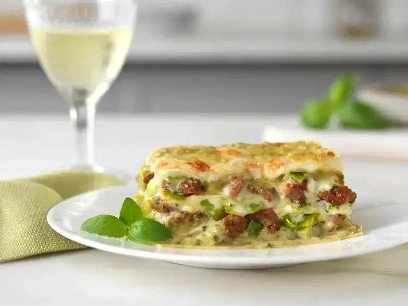 Barilla® Pesto and Sausage Lasagne with Béchamel Sauce Recipe | US_PROD-d10f1873-ca8f-4aab-8f36-4dc9b81349d0