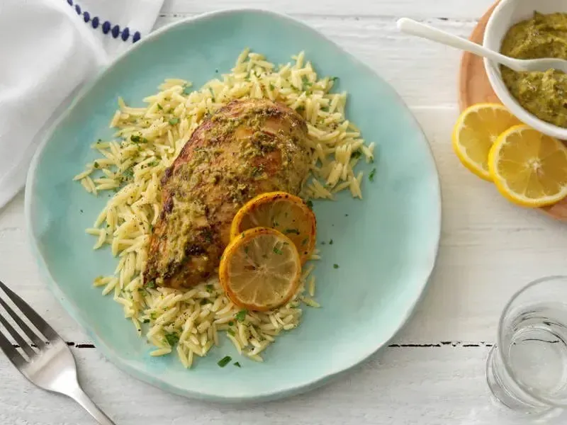 Barilla® Creamy Pesto Lemon Chicken Recipe | US_PROD-f3cdb945-2bdd-4bff-a4e4-4b2132100676