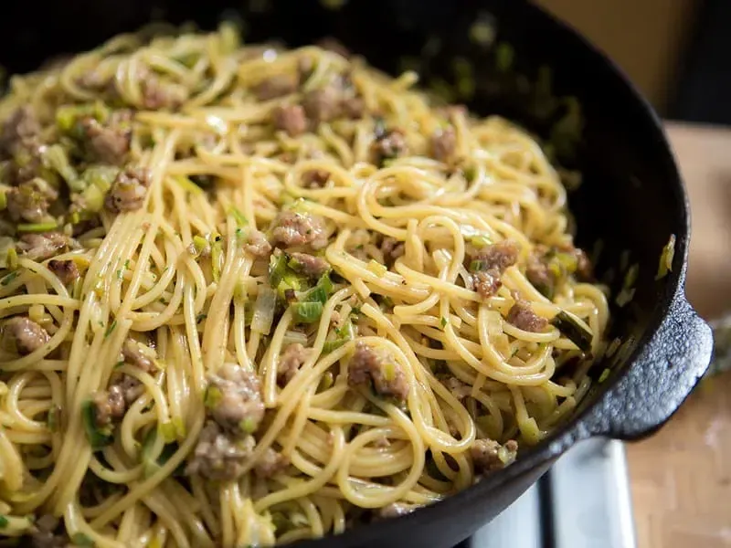 Barilla® Thick Spaghetti with Sausage and Leeks Recipe | US_PROD-a01efa37-be40-420b-a7a4-cf7d3eda312d