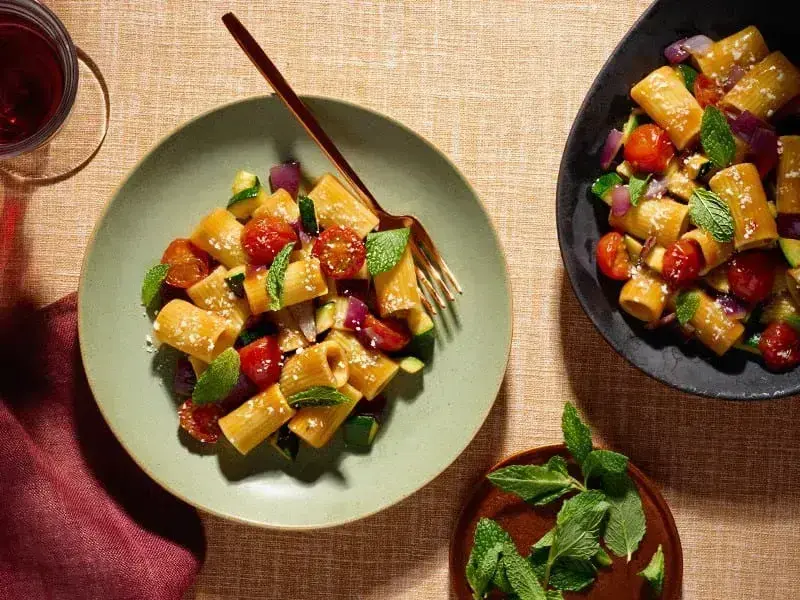 Barilla® Al Bronzo® Mezzi Rigatoni Pasta with Tomato, Zucchini and Mint Recipe | US_PROD-b9474f49-137b-4c03-9d64-eb019a22c759