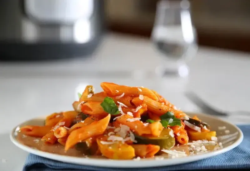 Barilla® Instant Pot Zucchini and Squash Pasta Toss Recipe | US_PROD-8015a8d1-ea58-4140-a158-413fff2c189d