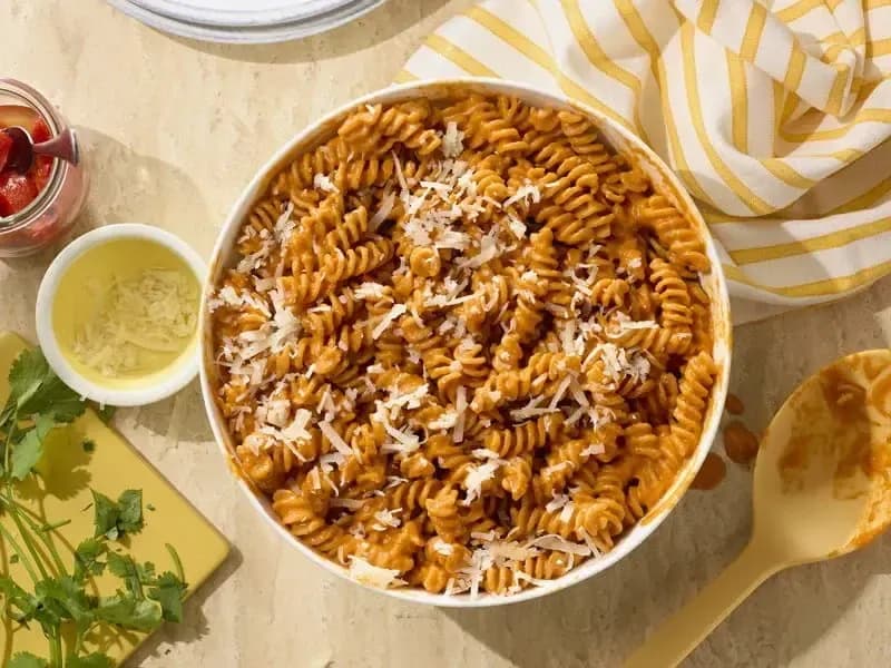 Barilla® Protein+® Rotini Pasta with Roasted Pepper Sauce Recipe | US_PROD-eedb736b-8431-406a-ac5a-befbd8ede9ab