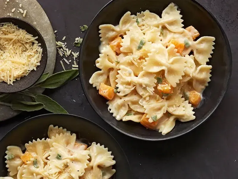 Barilla® Farfalle Alfredo with Butternut Squash Recipe | US_PROD-ad163570-423e-4ce1-ab0c-5f75fb289b29
