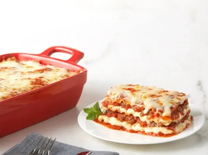 Three Layer Lasagne with Barilla® Wavy Lasagne and Marinara Sauce Recipe | US_PROD-a3d88f70-d231-4cf7-b84f-eeeecc97179a