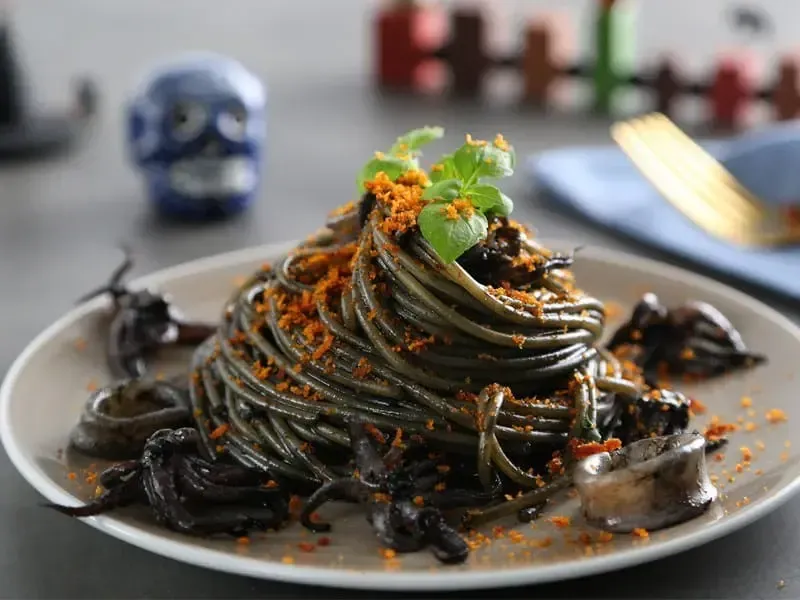 Barilla® Halloween Thick Spaghetti Pasta with Shrimp, Crab, Bottarga and Squid Ink Recipe | US_PROD-1f471bc1-3fe9-45cb-909f-a9662aae1071