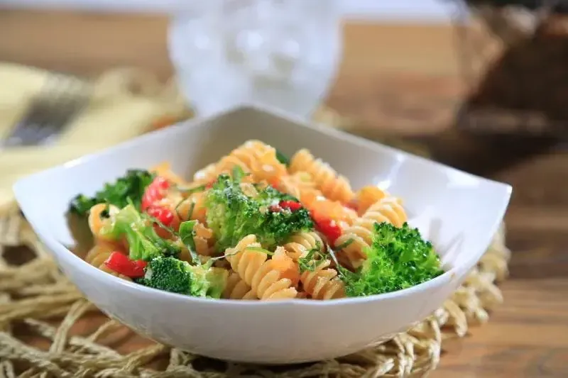 Barilla® Protein+® Rotini Pasta with Broccoli and Red Pepper Recipe | US_PROD-879e2a77-602b-4078-bbae-021fabd8c4fa