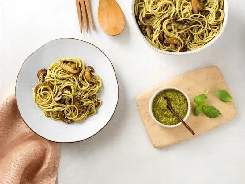 Spaghetti with Barilla® Creamy Genovese Pesto and Cremini Mushrooms Recipe | US_PROD-ff133b0d-79b3-4e24-a618-cc8080491139