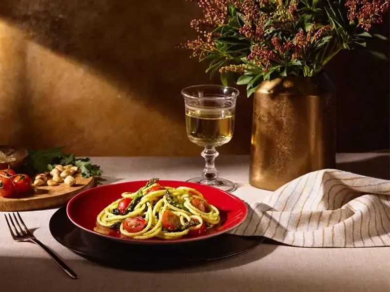 Barilla® Al Bronzo® Bucatini Pasta with Hazelnut Kale Pesto and Roasted Asparagus Recipe | US_PROD-aae36333-deae-445d-8bae-ad23dea9b5ab