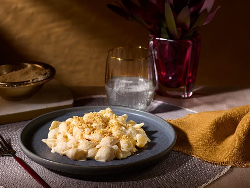 Barilla® Large Pasta Shells Mac & Cheese with Truffle Oil Recipe | US_PROD-e20ed500-155b-4013-a9f9-8c76671299e8