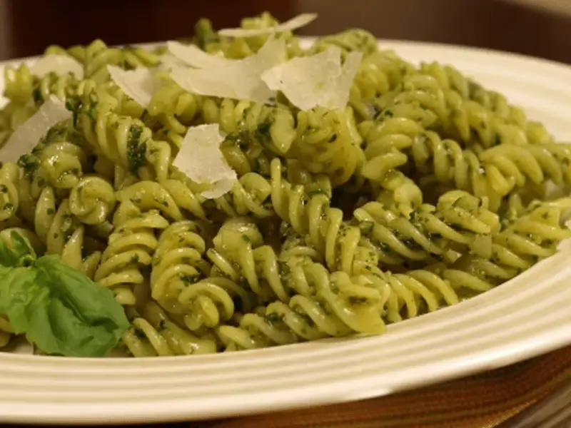 Barilla® Rotini Pasta with Spinach Pesto Recipe | US_PROD-f300dcc7-14aa-4d5a-b129-bc83d26482e8