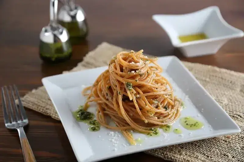 Barilla® Red Lentil Spaghetti with Aromatic Herbs and Romano Cheese Recipe | US_PROD-a5ca0d6b-8044-4c47-b5c1-a83f513686c7