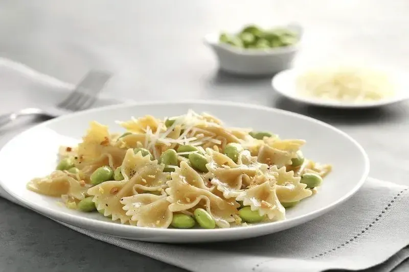 Barilla® Protein+® Farfalle Pasta with Edamame, Lemon, Black Pepper and Pecorino Cheese Recipe | US_PROD-7c432fe0-98aa-4c6a-9bf3-768d97f8a0d7