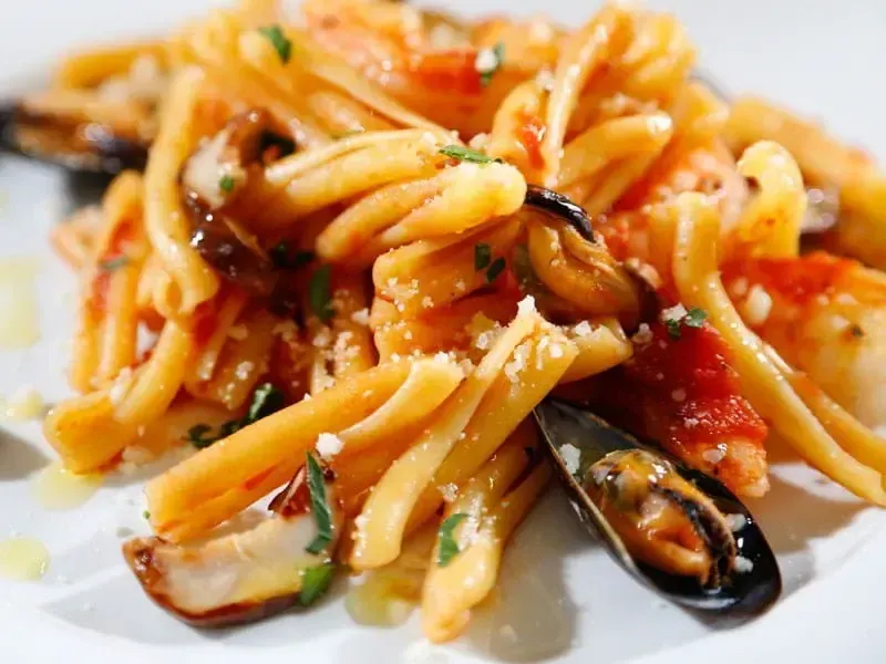 Barilla® Casarecce Pasta with Porcini Mushrooms, Mussels and Shrimp Recipe | US_PROD-63d31f90-f862-4d0a-ac66-2b94ddb308b7