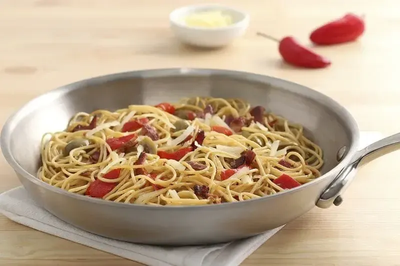 Barilla® Spaghetti with Pancetta, Green Olives and Fresno Chiles Recipe | US_PROD-9d214c4b-950e-4ea2-93b5-50b06c92bfe3