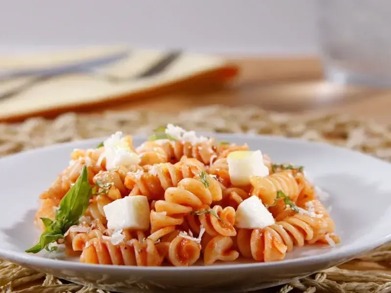 Rotini Pasta with Barilla® Tomato Basil Sauce and Mozzarella Recipe | US_PROD-fb91d9f0-5da3-47f4-b23c-11a93faffbea