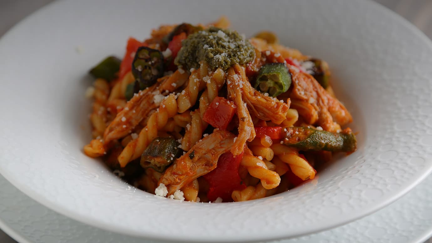 Gemelli Spicy Chicken Pasta with Roasted Red Peppers, Okra and Barilla® Rustic Basil Pesto Recipe | US_PROD-2zbexmrjVA3APmP7CVGJ2i