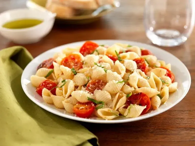 Barilla® Medium Shell Pasta with Cherry Tomatoes, Basil and Parmigiano-Reggiano Cheese Recipe | US_PROD-dcbdf137-298e-436c-8665-2f781b440374