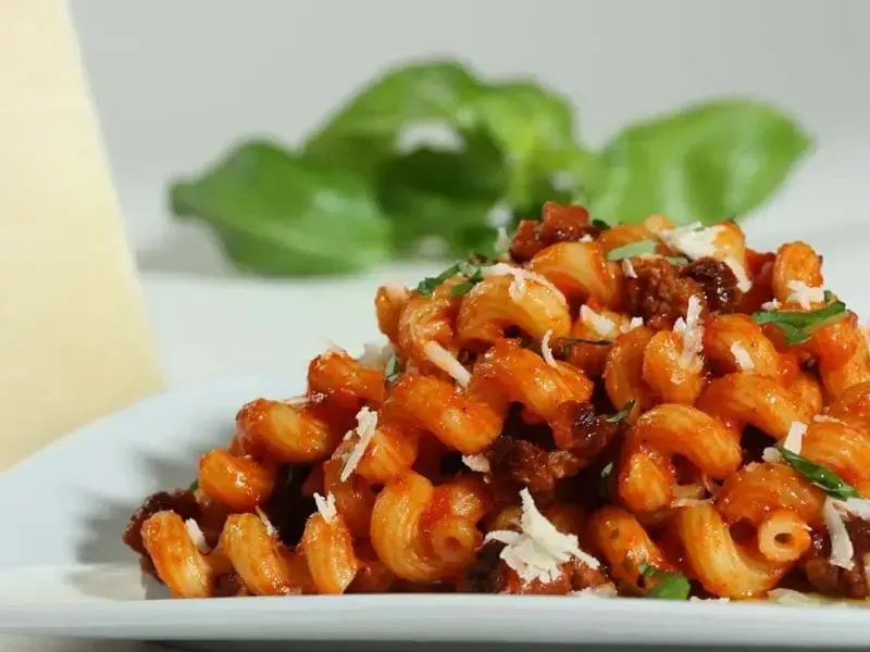 Barilla® Italian Sausage and White Wine Tomato Cellentani Pasta Recipe | US_PROD-3cd9ee6b-70ae-4fef-aedf-b0980f177428