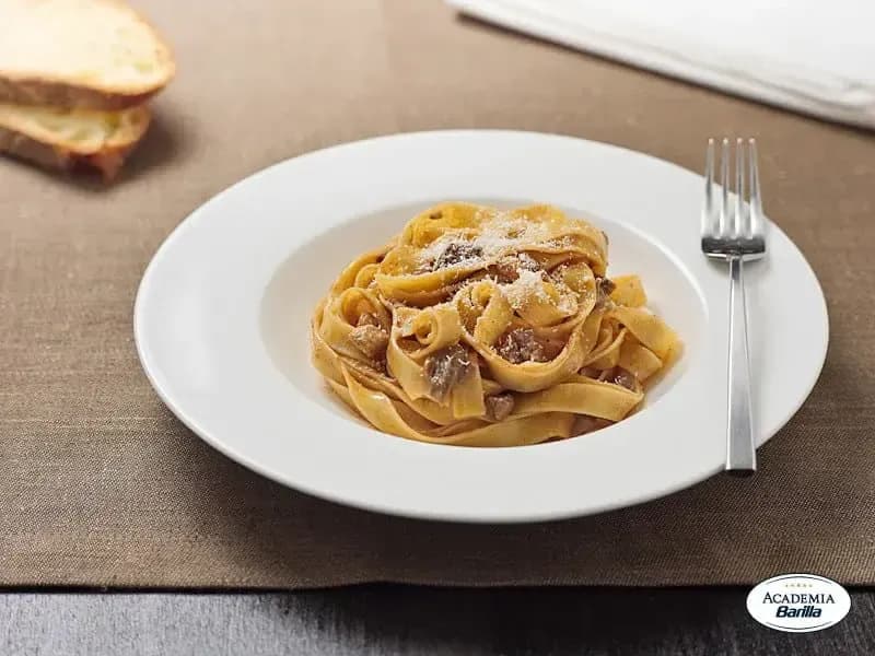 Barilla® Fettuccine Roman Style Recipe | US_PROD-ecf43eb4-22c2-4ca8-9276-28ce1f178e5a