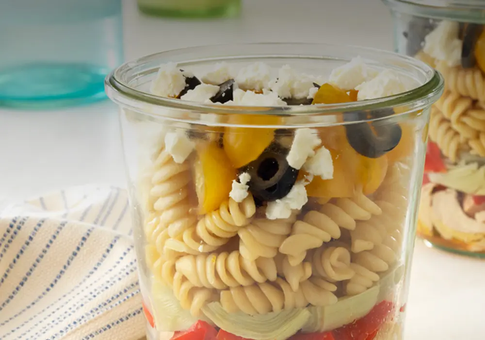 Barilla How to Store and Reheat Pasta FAQs, Pasta Salad in Glass Tupperware