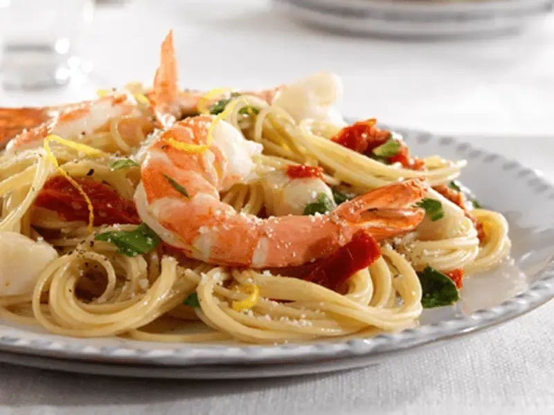 Barilla® Protein+® Angel Hair Pasta with Bay Scallops, Shrimp and Arugula Recipe