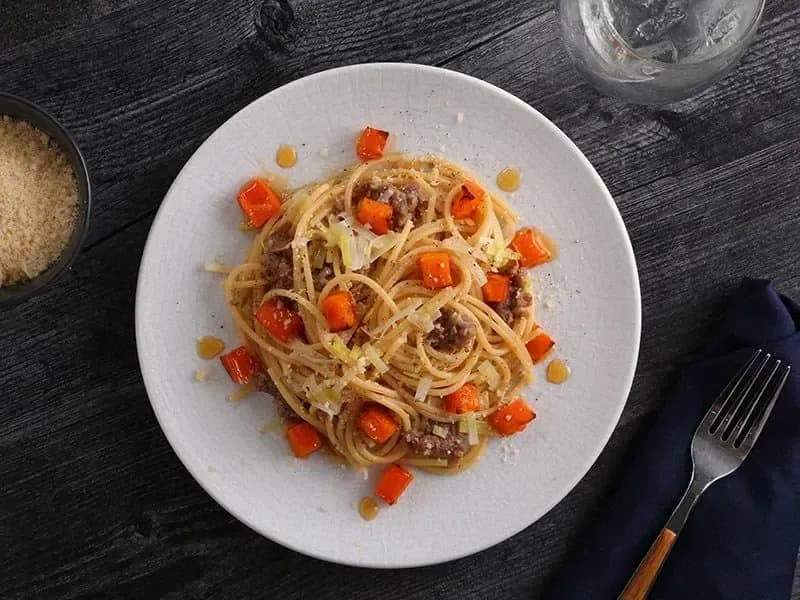Barilla® Spaghetti with Maple Syrup, Butternut Squash, Sautéed Sausage and Leeks Recipe | US_PROD-aeb6f21c-683c-40d9-8488-516275871678