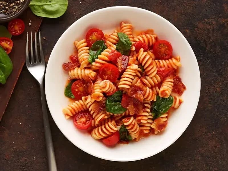 Barilla® BLT Rotini Pasta Recipe | US_PROD-798a18fa-f88c-4856-a11e-51451e450c87