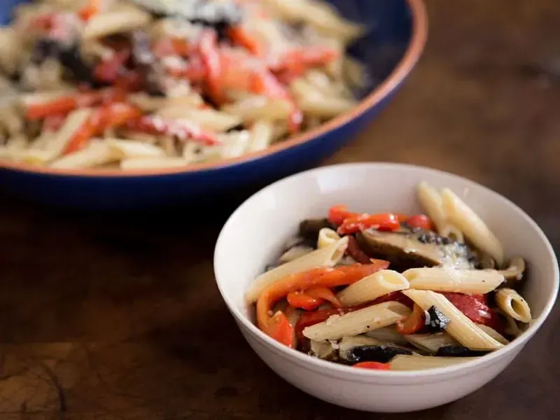 Barilla® Protein+® Penne Pasta Salad with Roasted Portobello Mushrooms, Red Peppers, Black Olives and Romano Cheese Recipe | US_PROD-eefdde06-4231-4613-941c-270f1f1ea2c0