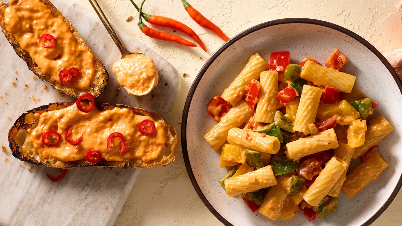 Rigatoni Pasta with Barilla® Sweet & Spicy Pesto and Bell Peppers Recipe | US_PROD-4EJb3a6kQJZw8ZBjupQKvt
