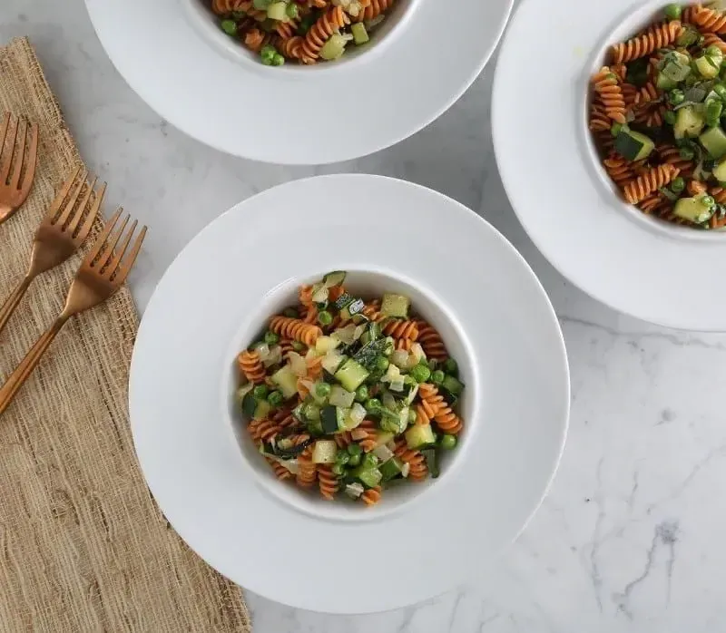 Barilla® Red Lentil Rotini Pasta with Zucchini, Peas and Sweet Onion Recipe | US_PROD-937f5553-53d7-41c5-b428-b1d11026adc9