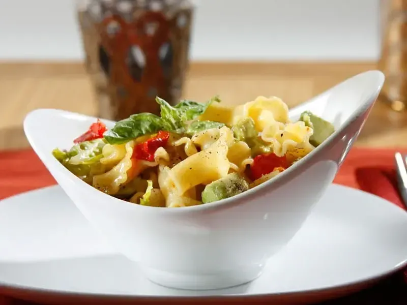 Barilla® Campanelle Pasta Salad with Avocado, Boston Lettuce and Roasted Red Peppers Recipe | US_PROD-e421ad1a-2586-4533-850c-0bad6e4ca601