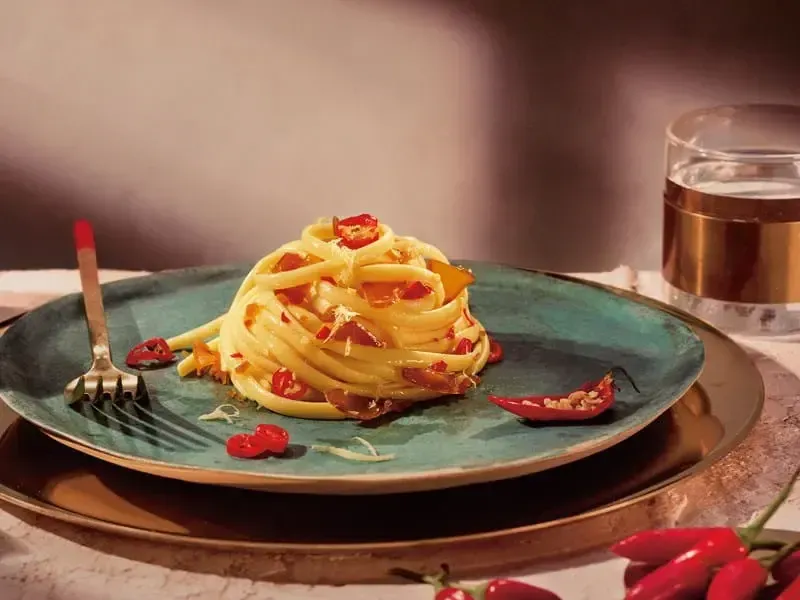 Barilla® Al Bronzo® Linguine Pasta with Garlic Oil, Red Pepper, Bottarga and Lemon Recipe | US_PROD-a7ff96f9-3446-4277-81da-a0fb9e82488f