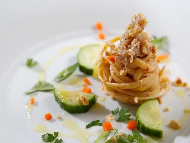 Barilla® Linguine Pasta with a Sweet & Tangy Peanut Sauce, Carrots, Cucumbers and Crab Recipe | US_PROD-05fac9e2-6272-43e6-a0c1-5748ae4a6e45