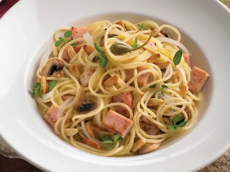 Barilla® Spaghetti Rigati Tetrazzini Recipe | US_PROD-5f6e008a-20b1-42ee-ad4e-21af806a7043