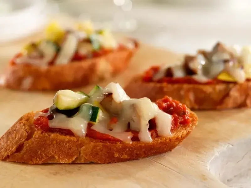 Barilla® Tomato & Basil Sauce with Grilled Veggie and Mozzarella Cheese Crostini Recipe | US_PROD-56e6c1eb-7690-45e1-9122-8eb6d36ba9db